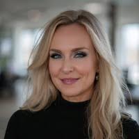 40+ "Tracey Realtor" profiles