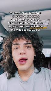 a little text #rant ! it’s vry annoying tbh. but at least the song eats.  #fyp #newmusic #tiktok