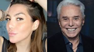 Óscar ramírez explicó que el caso se lleva con discreción debido a que frida sofá ha sufrido durante varios años. Frida Sofia Reacciona Asi A La Declaracion De Enrique Guzman Llorando En Ventaneando Gluc Mx