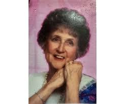 Barbara Topham's Instagram, Twitter & Facebook