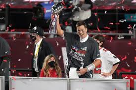 Feb 02, 2021 · what do tom brady's six super bowl rings look like? Tom Brady Would 100 Percent Trade Two Super Bowl Rings For One Perfect Season