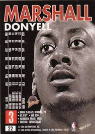 Amazon.com: 1998-99 SkyBox Premium Basketball #22 Donyell Marshall Golden  State Warriors Official NBA Trading Card : Collectibles & Fine Art