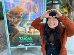 Family raya ceria yanh merupakan po bis as dari jambi yanh melayani trayek dari sumbar. Raya And The Last Dragon On Twitter Happy Friday To This Impromptu Photoshoot With Kelly Marie Tran Disneyraya