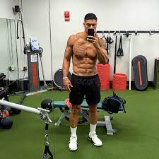 Sammis daniel reyes martel is a chilean professional football tight end for the washington football team of the national football league. Sammis Reyes Fotos Facebook
