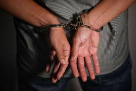 Beliau berkata, kes disiasat mengikut seksyen 420 kanun keseksaan. Polis Berkas 146 Orang Disyaki Terlibat Pelbagai Kes Menipu Berita Setempat Beritaharian Sg