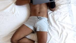 Big Bulge in Tight Gray Shorts Long Live Stream: British Gay Wrestling Porn