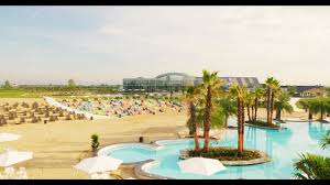 Built over a thermal spring, approximately 1400 meters deep, the therme bucuresti is one of the continent's largest spa and leisure pool complexes. Sands Of Therme Europe S Biggest Urban Beach Day And Night Youtube