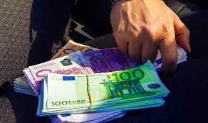 Mai precis, 44.000 de euro pentru fiecare solicitant care îndeplinește criteriile programului. In Loc De Start Up Nation Cate 100 000 Euro Pentru Diasporeni È™i 50 000 Euro Pentru StudenÈ›i Fonduri Europene Pentru Afaceri In Romania