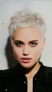 Luz Estevez (luzestevez54)