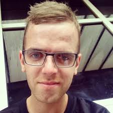 Declan Brennan (@declanjamesb)