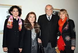 It is one of rodrigo's series of works, including fantasia for a gentleman, that is based on the works of earlier composers, in this case padre antonio soler. Fallece Gabriel Valdes Padre Del Director De Orquesta Maximiano Valdes