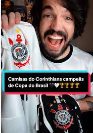 A Camisa Mais Feia da Minha Coleção de Futebol