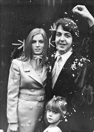 Thegilly Paul And Linda S Wedding 12 March 1969 Celebrity Wedding Photos Linda Mccartney Paul Mccartney
