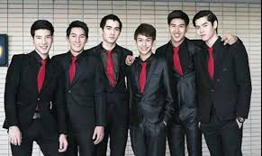 Red wine in the dark night. Fluke House China Fc On Twitter Throw Back To Suphannahong National Film Awards In 2014 2015 And 2016 3 A M Red Wine In The Dark Night Ghost Ship Missingflukeonmovie Https T Co 0qqy0qjr9d