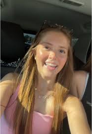 me & @ella rodgers are bored #muffins