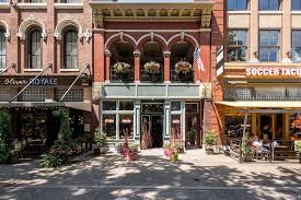 Learn more about getting around downtown knoxville. Amazing Heart Of Market Square Outdoor Veranda Overlooking The Square Downtown Knoxville