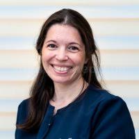 Ana María Sada Mairal, Dentista en Madrid