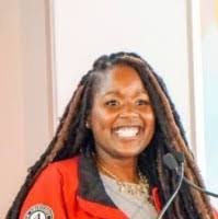 Vicky Pulliam's Instagram, Twitter & Facebook