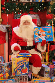 Nu vine, nu există mos craciun, sunt minciuni. Pro Tv La Protv Mos Craciun Exista