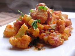 Curry Mit Blumenkohl Und Kartoffeln Vegetarische Rezepte Slow Cooker Rezepte Slow Cooker Recipes Reze Rezepte Slow Cooker Rezepte Blumenkohl Kartoffeln