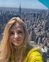 Zdjęcie na Instagramie użytkownika BARBERLADY ✂️Vicki /New-York🗽 • 3  września 2024 o 18:35