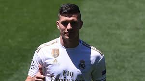 Real madrid have registered some of their incoming players with new squad numbers ahead of the la liga clash against alaves on saturday. Luka Jovic Injury Real Madrid Striker Removed From Atletico Defeat To Expand Growing List Of Injuries Goal Com