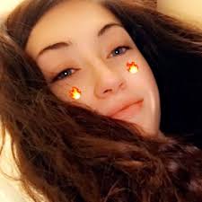 Lacey Stringer (@hott_babie420)