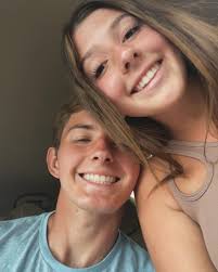 Noah Gibson (@noahgibbyy) • Instagram photos and videos