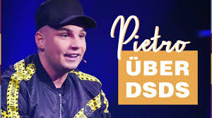 Die bühne ist kein neuland für ramon roselly, der lange als artist sein zirkuspublikum begeisterte. Ramon Roselly Dsds Sieger Offenbart Schwere Kindheit Youtube