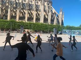 Vous pouvez aussi retrouver l'ensemble des publications en sélectionnant la date de votre choix. 2lergtuo1dj81m
