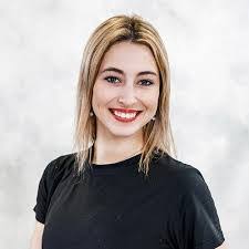 Casey Roberson's Instagram, Twitter & Facebook