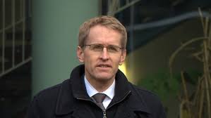 Corona Hilfen Mp Gunther Erhoht Erneut Druck Auf Den Bund Ndr De Nachrichten Schleswig Holstein Coronavirus