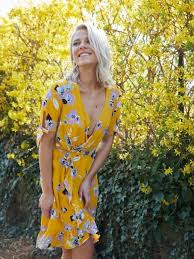 Having just been released from custody he is eager to retrieve his lost loot. Who Is Valentina Pahde Dating Valentina Pahde Boyfriend Husband