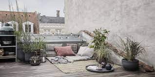 Aménagement d'un toit en terrasse à vivre par le designer d'espace extérieur julien rhinn. Toit Terrasse Tout Savoir Sur Le Rooftop Marie Claire