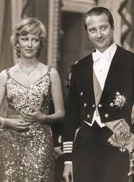 She is the youngest of the seven children of prince fulco ruffo di calabria, a first world war flying ace, and countess luisa gazelli. 140 Queen Paola Of Belgium Ideas Belgium Paola Royal Fashion