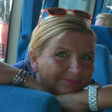 Hello, we are considering traveling to Koh Samui for the first time next  year in August. Who can give me feedback