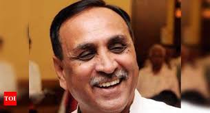 Bootlegging kingpin Ramesh's photo with CM Vijay Rupani goes viral