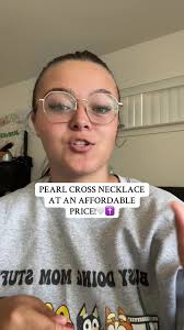 sooo beautiful!😍 #pearl #pearlnecklace #pearlcross #pearlcrossnecklace  #treasurefinds