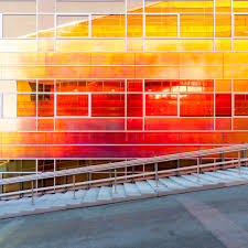 Buradaki '' çevre '' insanın içinde bulunduğu, insanın psikolojisi üzerinde etkisi olan tüm alanları kapsar. Gercekler Mi Diye Dusundurecek Guzellikteki Mimari Yapi Fotograflari Pazarlamasyon