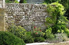 Saint Victor Des Oules Garten