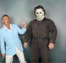 Bruce Campbell posted this on his Twitter. Ash vs Michael Myers in KP2  anyone?? : r/MortalKombat