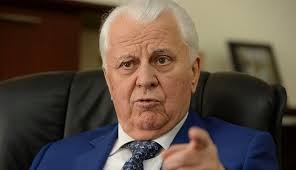 Леонід кравчук відновлюється після операції на серці (фото: Zelenskij Priznachiv Kravchuka Golovoyu Ukrayinskoyi Delegaciyi U Tkg Novinarnya