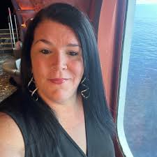 Does NCL have formal night?