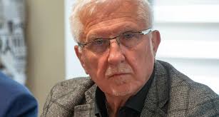 Piękni i Młodzi zagrali pierwszy koncert w nowym składzie. Gdzie jest Dawid  Narożny? KOMENTARZE