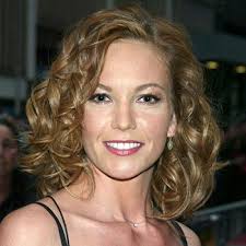 Medium length hair is all about versatility and an abundance of styling choices for women of all hair types including thin and thick hair and women of all ages. 3 Of Our All Time Favorite Diane Lane Hairstyles Celeb Hair Done Right