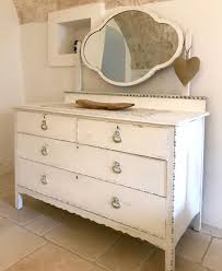 Chalk paint® by annie sloan tin in old white, a cool soft white. Soft Off White Chalk Paint Old White Annie Sloan White Painted Furniture Annie Sloan Old White Annie Sloan