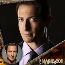 We are proud to announce all 4 of the actors appearing at The Mighty Ducks  public autograph signing in Mansfield, MA as part of the Big Sports Card  and Memorabilia Show held