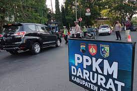 Sebelumnya masa pemberlakuan pembatasan kegiatan masyarakat darurat atau ppkm darurat mulai tanggal 3 sampai 20 juli 2021. Beredar Isu Ppkm Darurat Diperpanjang Hingga 17 Agustus 2021 Jubir Luhut Tidak Benar Halaman All Kompas Com