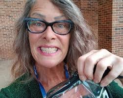 Anna Demarest's Instagram, Twitter & Facebook