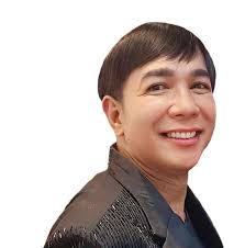 Up-and-coming artist Ian Sison brought his original songs, "Pangga" and  "Hush" featuring ACED!,